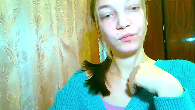 EmillyPlay online show from 21, 11, 2025