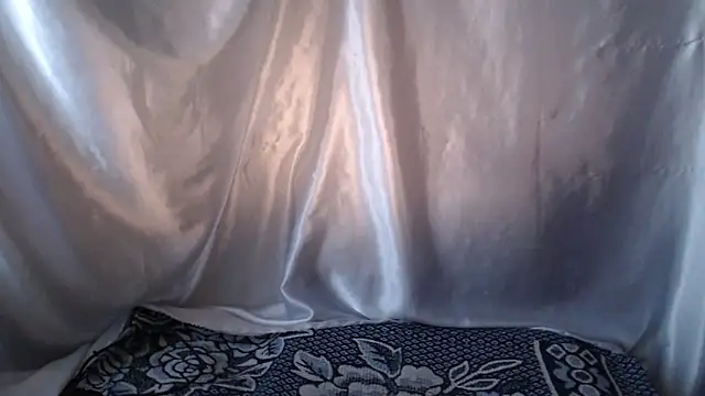 Burberrry  online show from 24, 4, 2026