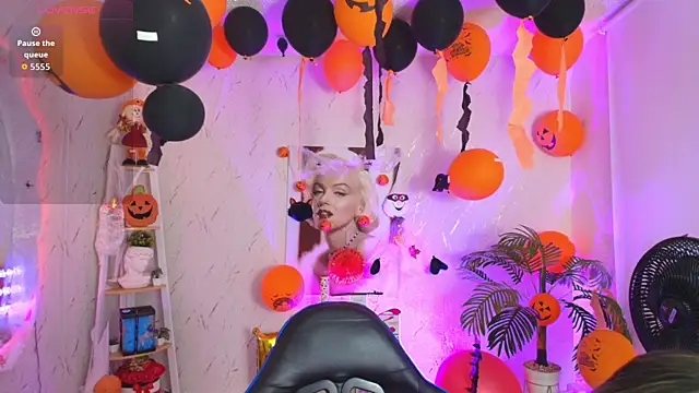 Snapshot of SALOOMEE__ chatting on 27, 10, 2025 SALOOMEE online show from 27, 10, 2025