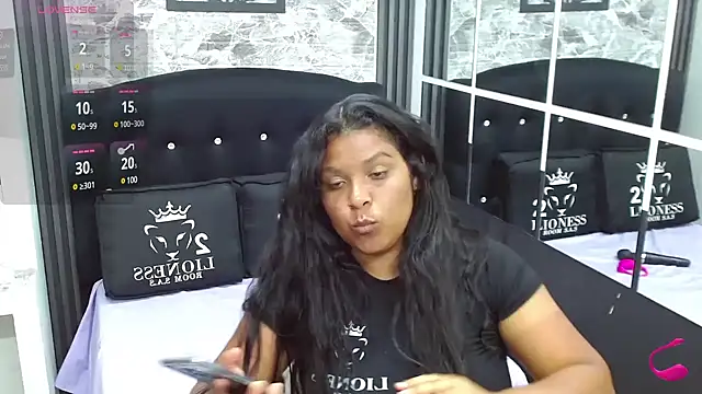 Snapshot of sia_cavad chatting on 18, 2, 2025 sia cavad online show from 18, 2, 2025