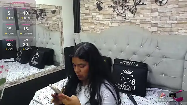 Snapshot of sia_cavad chatting on 8, 3, 2025 sia cavad online show from 8, 3, 2025