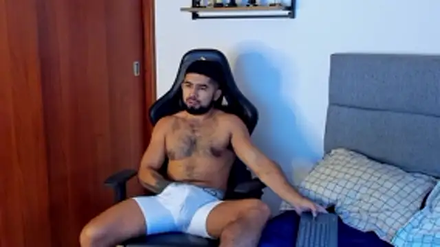 ethaanjones online show from 7, 1, 2026