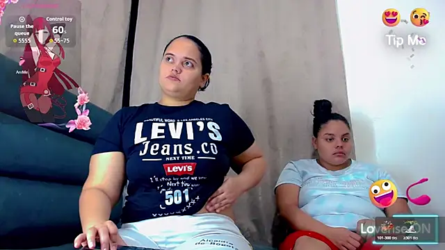 brunnette hot online show from 23, 12, 2025