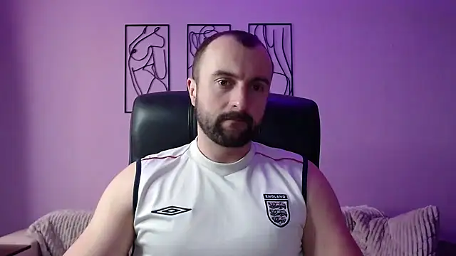 brindlefly6969 online show from 14, 2, 2025