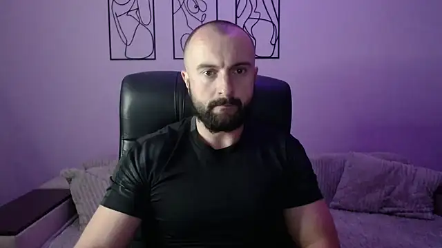 brindlefly6969 online show from 26, 9, 2025