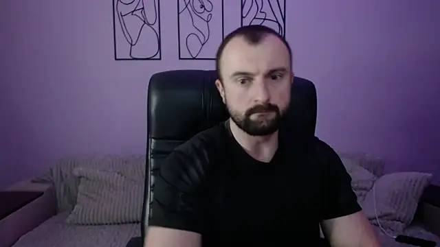 brindlefly6969 online show from 21, 4, 2026