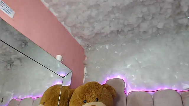 puca ebony online show from 3, 2, 2025