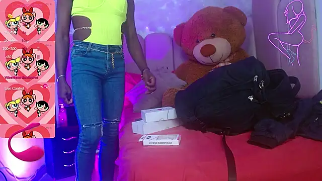 puca ebony online show from 12, 9, 2025