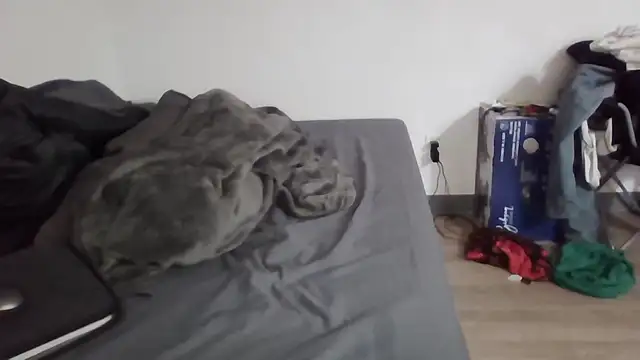 Iliketocooksquirt25 online show from 21, 2, 2025