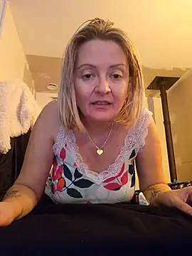 lady charlyne online show from 9, 12, 2024