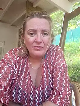 lady charlyne online show from 17, 1, 2025