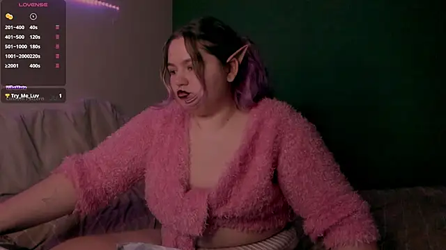 Snapshot of Freakcute_ chatting on 6, 2, 2025 Freakcute online show from 6, 2, 2025