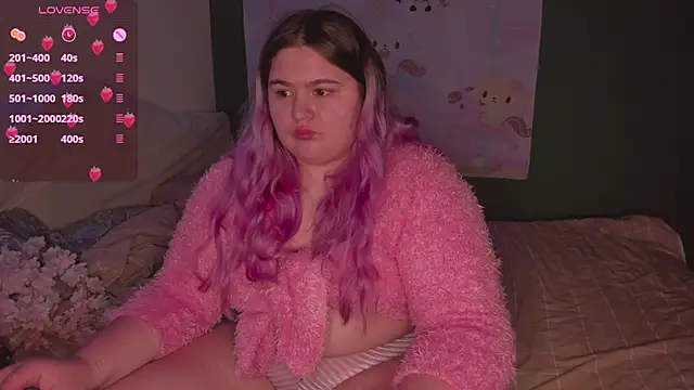 Snapshot of Freakcute_ chatting on 17, 2, 2025 Freakcute online show from 17, 2, 2025