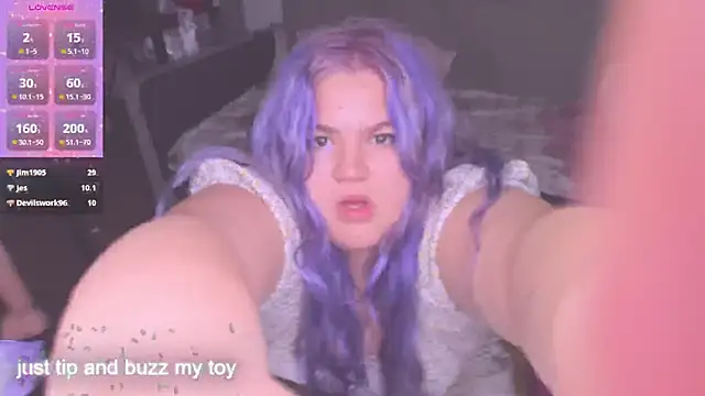 Snapshot of Freakcute_ chatting on 20, 10, 2025 Freakcute online show from 20, 10, 2025