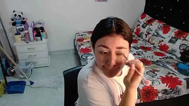 soniafuckboobs online show from 9, 6, 2026