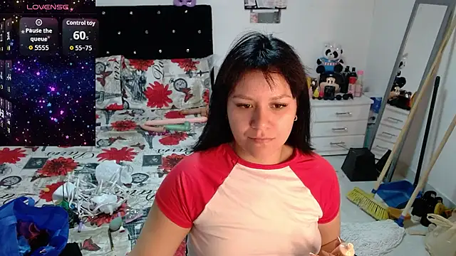soniafuckboobs online show from 15, 7, 2026
