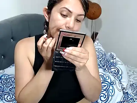 Snapshot of Chantal_hott chatting on 29, 12, 2024 Chantal hott online show from 29, 12, 2024