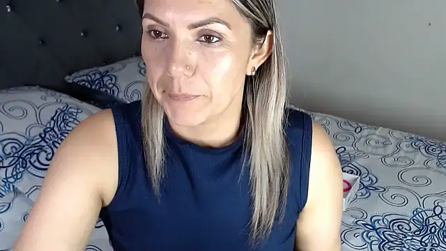 Chantal hott online show from 22, 4, 2026