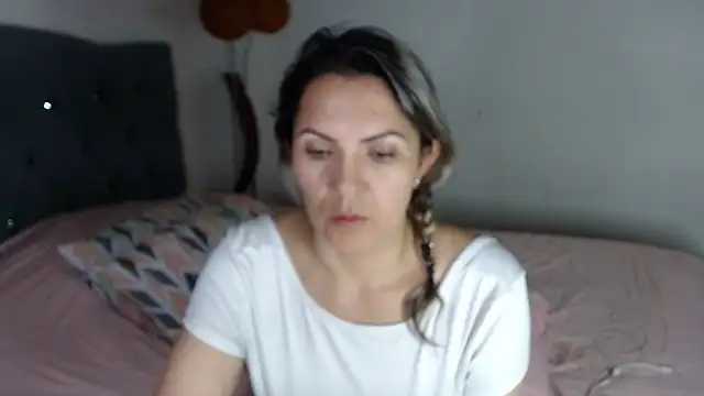 Chantal hott online show from 28, 4, 2026