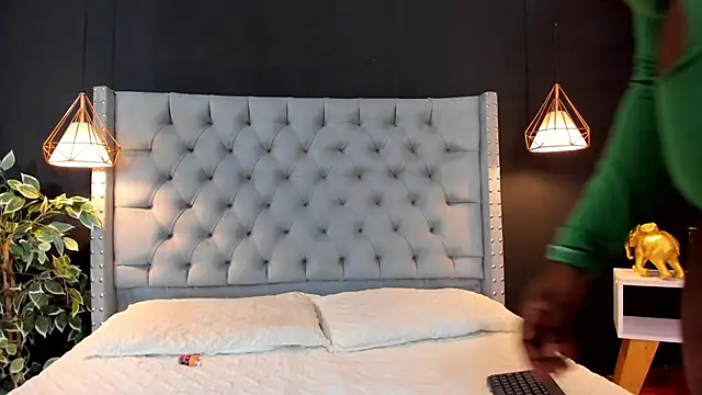 Tammy  vega  online show from 13, 2, 2025