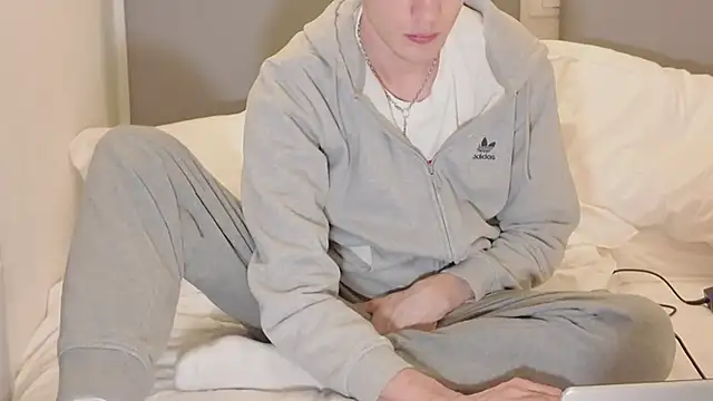 twinkyjd  online show from 21, 4, 2026