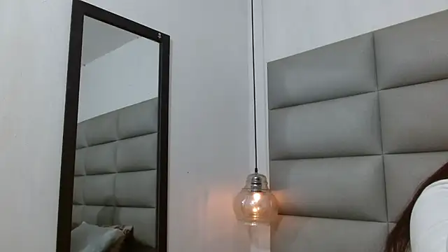 Snapshot of emily_brontee_ chatting on 23, 9, 2025 emily brontee online show from 23, 9, 2025