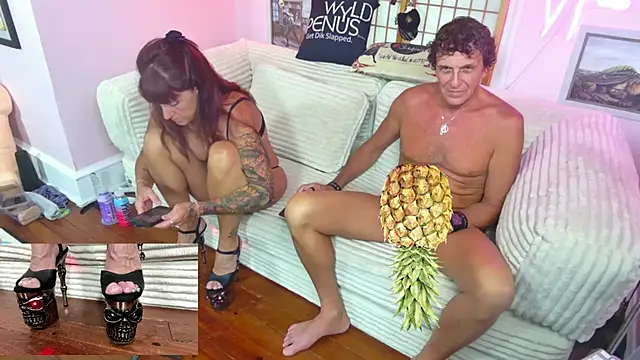 sexyandjagundo online show from 14, 6, 2026