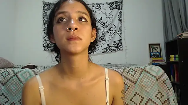 AlinaWoolf  online show from 11, 12, 2024