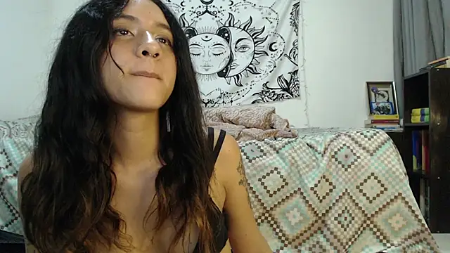 AlinaWoolf  online show from 2, 2, 2025