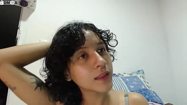 AlinaWoolf  online show from 19, 9, 2025