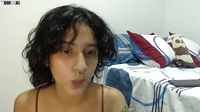 AlinaWoolf  online show from 3, 10, 2025