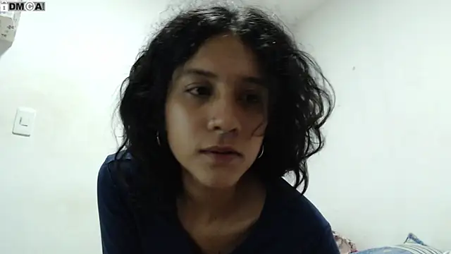 AlinaWoolf  online show from 1, 2, 2026