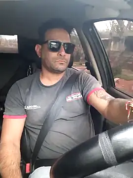 hecwil8 online show from 6, 10, 2025