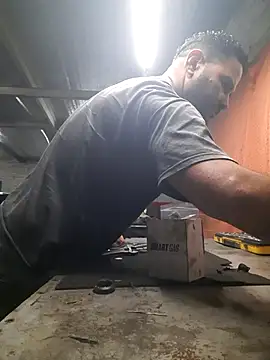 hecwil8 online show from 7, 11, 2025