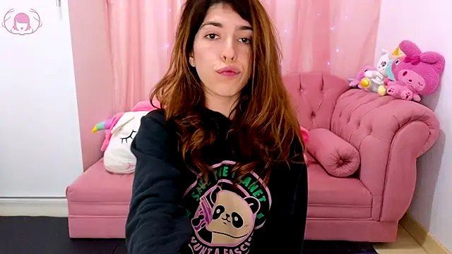 Snapshot of AuroraKatsy chatting on 22, 10, 2025 AuroraKatsy online show from 22, 10, 2025