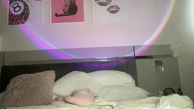 petitebeauty online show from 7, 3, 2026