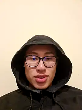 SrLuis18 online show from 4, 12, 2024