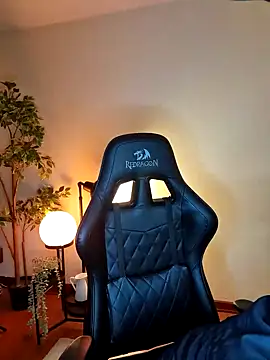 SrLuis18 online show from 18, 1, 2025