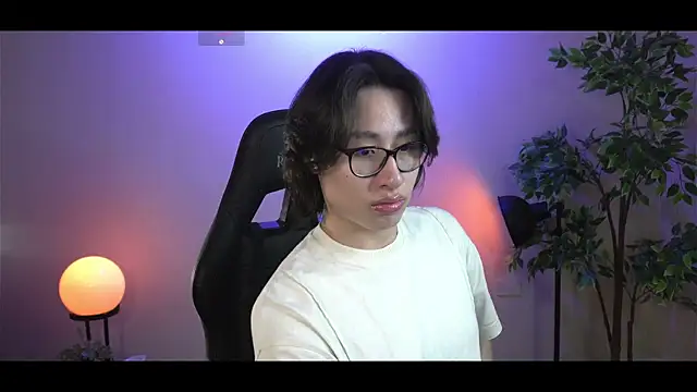 SrLuis18 online show from 2, 3, 2025