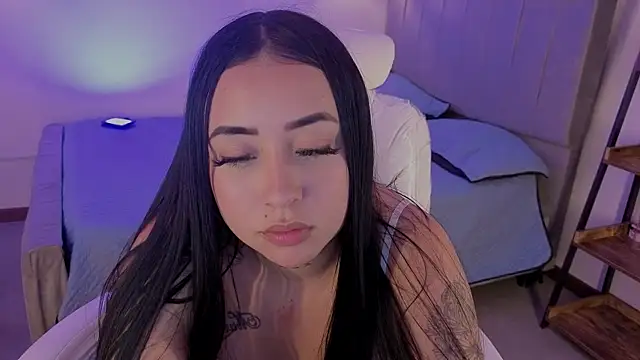 iam sofiia online show from 28, 7, 2026