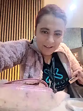 MarthinaBaker online show from 15, 4, 2026