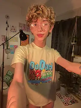 Snapshot of lyamthommpson chatting on 7, 2, 2026 lyamthommpson online show from 7, 2, 2026