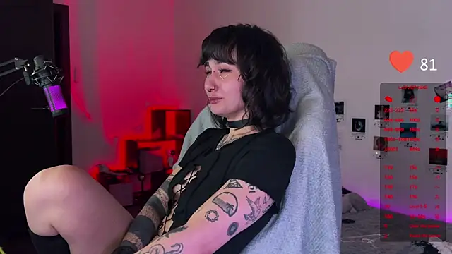 deadlysweet online show from 8, 1, 2025