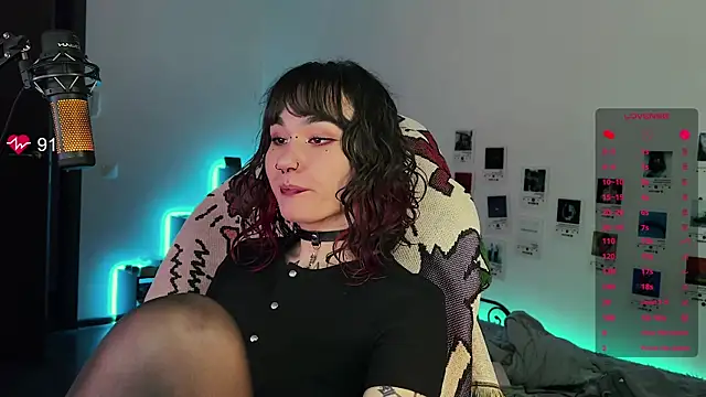 deadlysweet online show from 21, 9, 2025