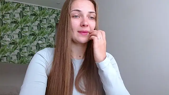 Olivia shine online show from 27, 9, 2025