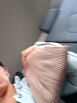 Emily Wane online show from 23, 4, 2026