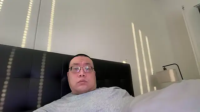 slaveasianboy online show from 26, 5, 2026