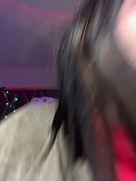 CharlotteMillers online show from 28, 1, 2025