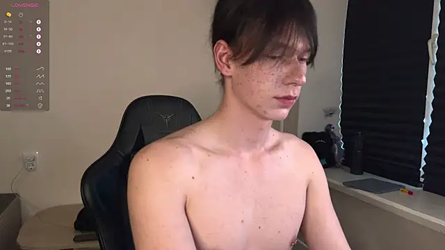 carthylovvve online show from 2, 11, 2025