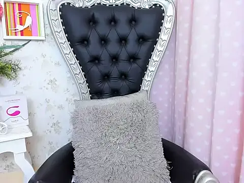 milf bigass  online show from 17, 10, 2025